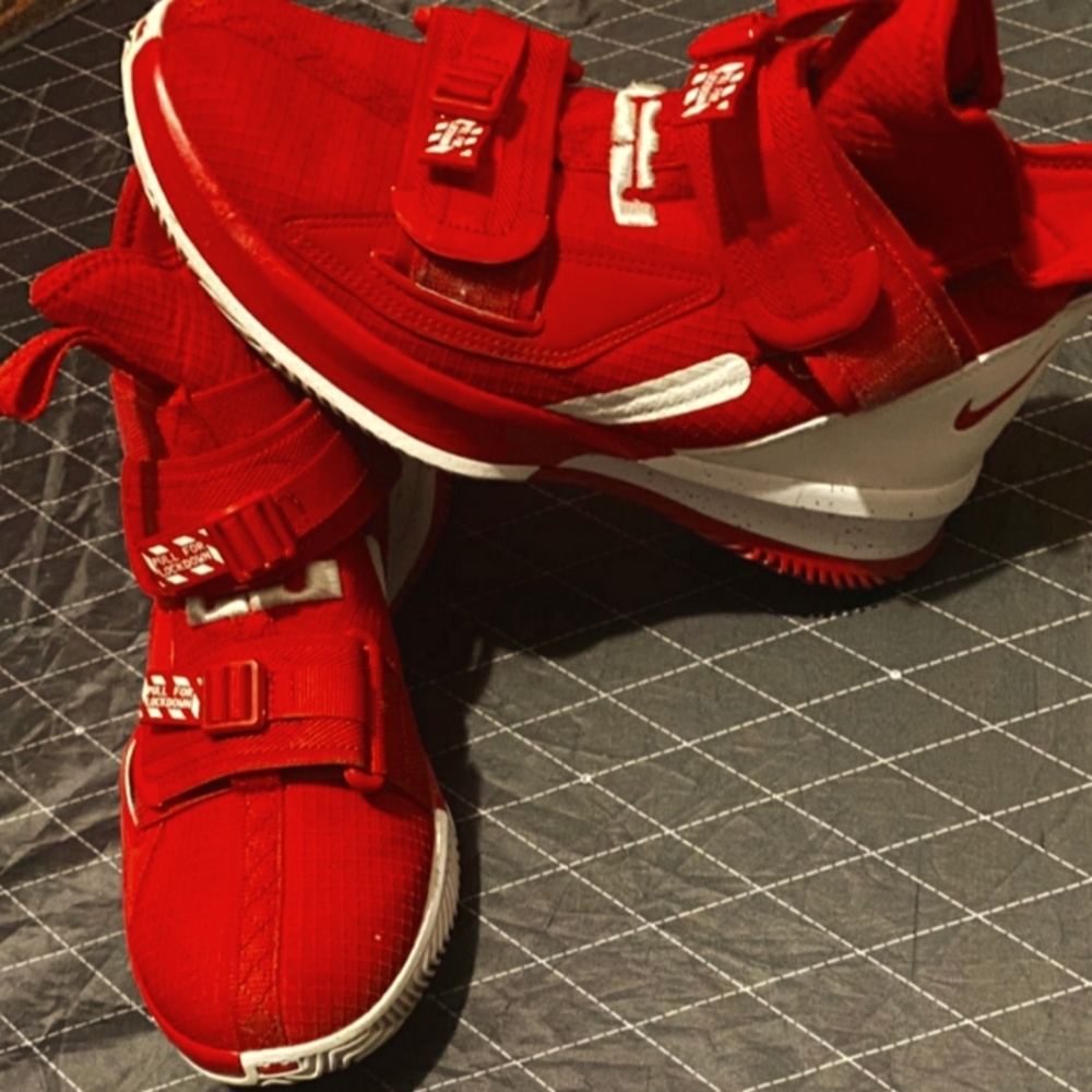 NWOB Mens Nike LeBron Soldier 13 SFG TB University Red White CN9809-600
